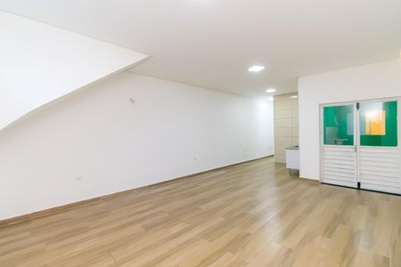 Sala de casa para alugar com 2 quartos, 85m² em Jardim Sao Roberto, São Paulo