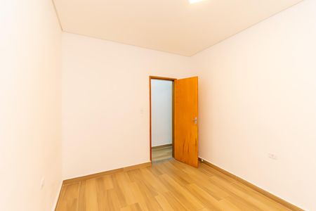 Quarto 1 de casa para alugar com 2 quartos, 85m² em Jardim Sao Roberto, São Paulo
