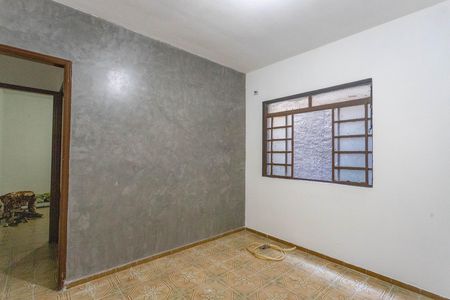 Sala  de casa para alugar com 1 quarto, 50m² em Canhema, Diadema