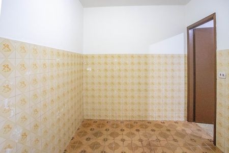 Cozinha  de casa para alugar com 1 quarto, 50m² em Canhema, Diadema