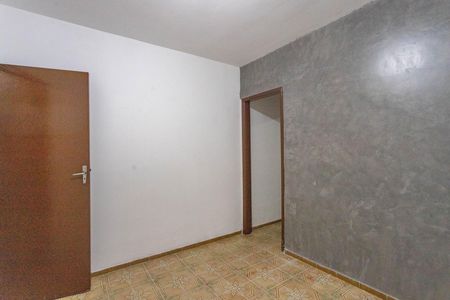Quarto de casa para alugar com 1 quarto, 50m² em Canhema, Diadema