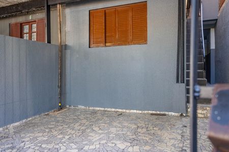 Garagem  de casa para alugar com 1 quarto, 50m² em Canhema, Diadema