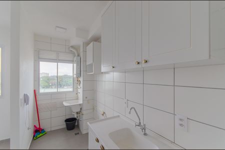 Apartamento à venda com 36m², 2 quartos e sem vaga Apartamento à venda com 36m², 2 quartos e sem vagaCozinha e Área de Serviço
