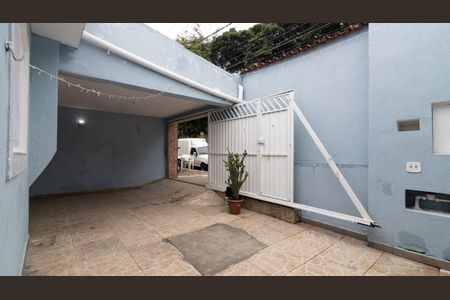 Casa à venda com 90m², 2 quartos e 2 vagasGaragem
