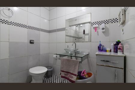 Casa à venda com 90m², 2 quartos e 2 vagasBanheiro