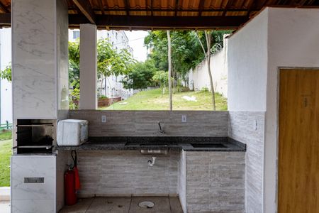 Apartamento para alugar com 45m², 2 quartos e 1 vagaÁrea comum - Churrasqueira