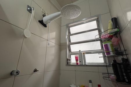 Casa à venda com 100m², 2 quartos e 2 vagasBanheiro 2