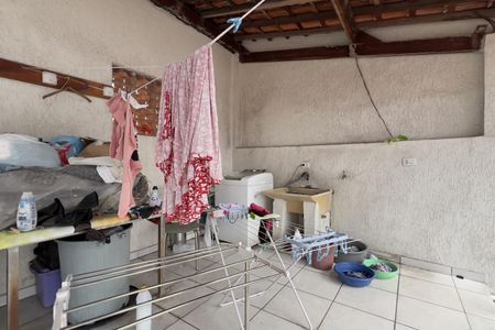 Casa à venda com 100m², 2 quartos e 2 vagasÁrea de Serviço