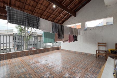 Casa à venda com 100m², 2 quartos e 2 vagasVaranda