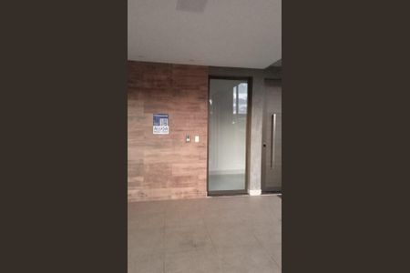 Casa de condomínio à venda com 252m², 4 quartos e 4 vagasPlaca
