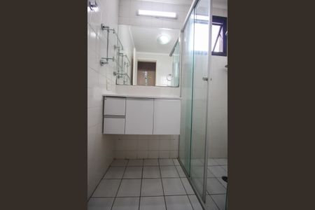 Apartamento à venda com 62m², 2 quartos e 2 vagasBanheiro da Suíte