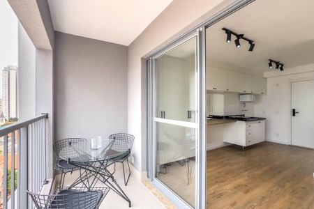 Varanda de kitnet/studio para alugar com 1 quarto, 25m² em Vila Mariana, São Paulo
