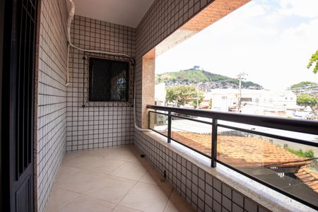 Casa à venda com 200m², 3 quartos e 3 vagas Casa à venda com 200m², 3 quartos e 3 vagasVista da Suíte