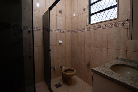 Casa à venda com 200m², 3 quartos e 3 vagas Casa à venda com 200m², 3 quartos e 3 vagasBanheiro da Suíte 3