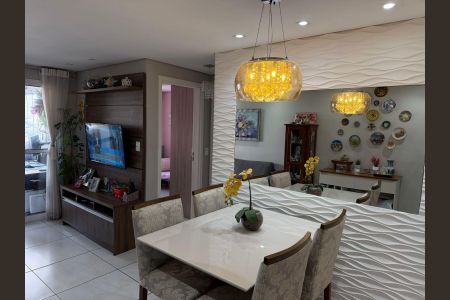Sala de apartamento à venda com 2 quartos, 52m² em Vila Scarpelli, Santo André
