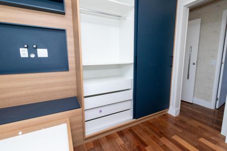 Apartamento para alugar com 100m², 2 quartos e 2 vagasSuite 1