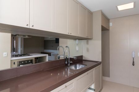 Apartamento para alugar com 100m², 2 quartos e 2 vagasCozinha
