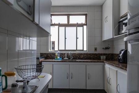 Apartamento à venda com 115m², 3 quartos e 2 vagasCozinha