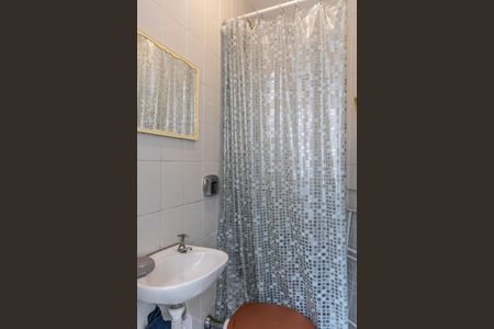 Apartamento à venda com 115m², 3 quartos e 2 vagasBanheiro de Serviço