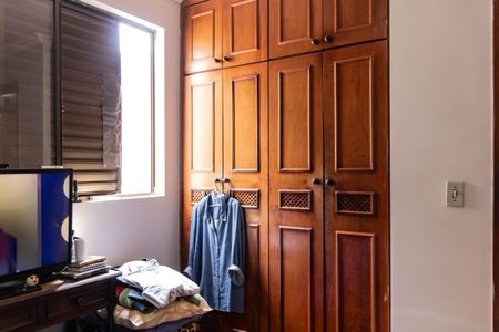 Apartamento à venda com 115m², 3 quartos e 2 vagasQuarto 2