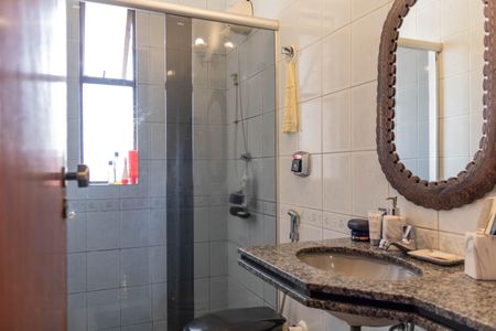 Apartamento à venda com 115m², 3 quartos e 2 vagasBanheiro Social