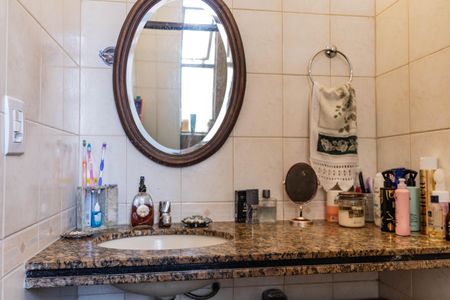 Apartamento à venda com 115m², 3 quartos e 2 vagasBanheiro da Suíte