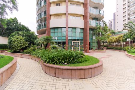 Apartamento à venda com 254m², 3 quartos e 5 vagasEntrada