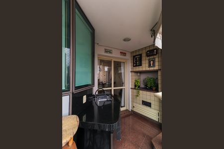 Apartamento à venda com 254m², 3 quartos e 5 vagasVaranda