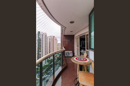 Varanda de apartamento à venda com 3 quartos, 254m² em Jardim Anália Franco, São Paulo