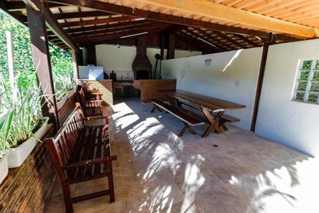 Apartamento à venda com 64m², 2 quartos e 1 vaga Apartamento à venda com 64m², 2 quartos e 1 vagaÁrea comum - Churrasqueira 1