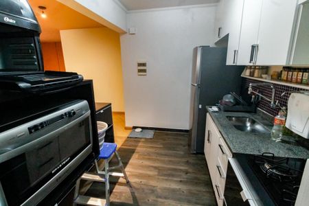 Apartamento à venda com 64m², 2 quartos e 1 vaga Apartamento à venda com 64m², 2 quartos e 1 vagaCozinha - Armários