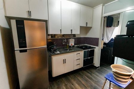 Apartamento à venda com 64m², 2 quartos e 1 vaga Apartamento à venda com 64m², 2 quartos e 1 vagaCozinha - Armários