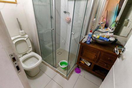 Apartamento à venda com 64m², 2 quartos e 1 vaga Apartamento à venda com 64m², 2 quartos e 1 vagaBanheiro