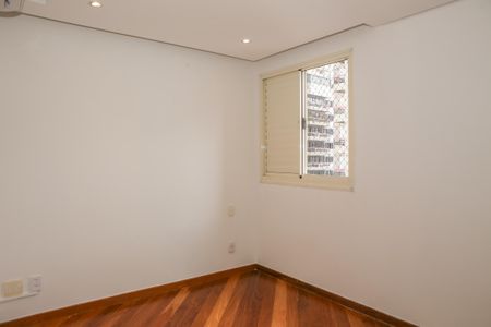 Apartamento para alugar com 80m², 2 quartos e 2 vagasSuíte