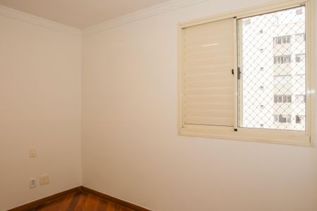 Apartamento para alugar com 80m², 2 quartos e 2 vagasQuarto