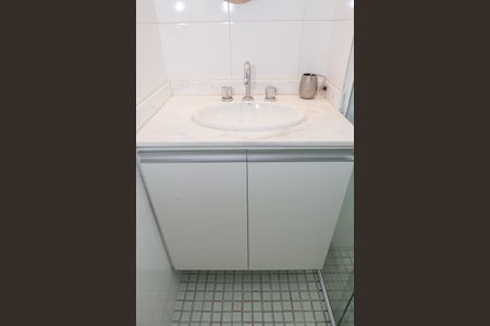 Apartamento para alugar com 80m², 2 quartos e 2 vagasBanheiro da Suíte