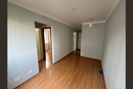 Sala de apartamento para alugar com 2 quartos, 42m² em Vila Talarico, São Paulo