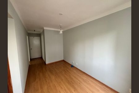 Sala de apartamento para alugar com 2 quartos, 42m² em Vila Talarico, São Paulo