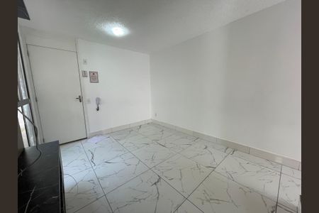 Sala de apartamento para alugar com 2 quartos, 45m² em Parque Ipê, São Paulo