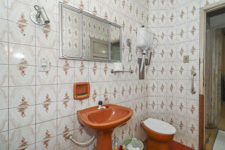 Casa para alugar com 120m², 3 quartos e 2 vagasBanheiro