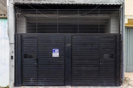 Casa para alugar com 44m², 2 quartos e sem vagaPlaquinha