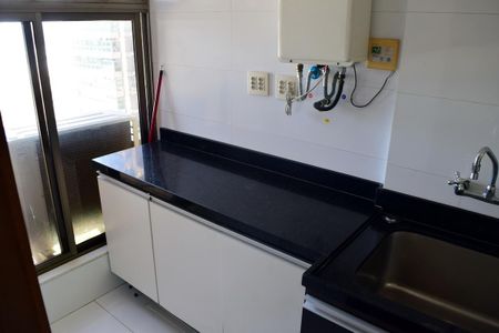 Apartamento para alugar com 160m², 4 quartos e 2 vagasÁrea de Serviço