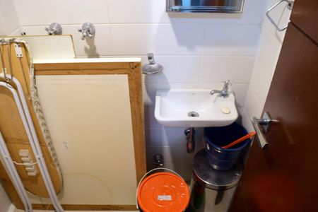 Apartamento para alugar com 160m², 4 quartos e 2 vagasBanheiro de Serviço