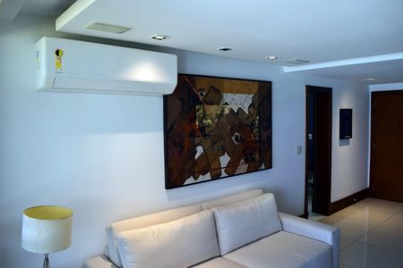 Apartamento para alugar com 160m², 4 quartos e 2 vagasSala