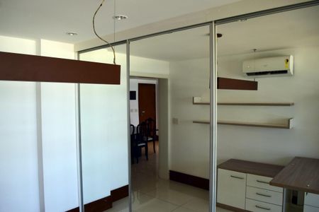 Apartamento para alugar com 160m², 4 quartos e 2 vagasEscritório