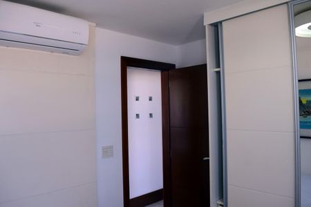 Apartamento para alugar com 160m², 4 quartos e 2 vagasQuarto 