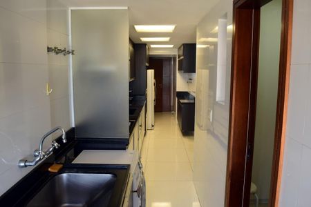 Apartamento para alugar com 160m², 4 quartos e 2 vagasÁrea de Serviço