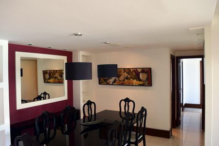 Apartamento para alugar com 160m², 4 quartos e 2 vagasSala