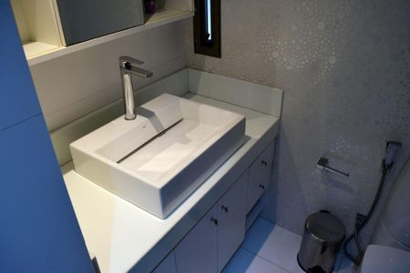 Apartamento para alugar com 160m², 4 quartos e 2 vagasBanheiro Social