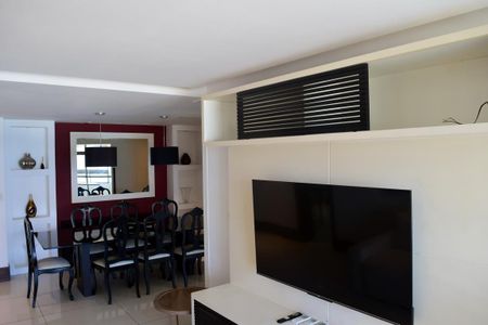 Apartamento para alugar com 160m², 4 quartos e 2 vagasSala